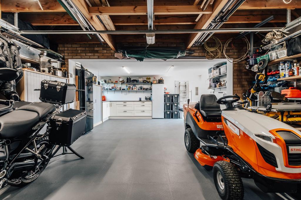 Double Garage