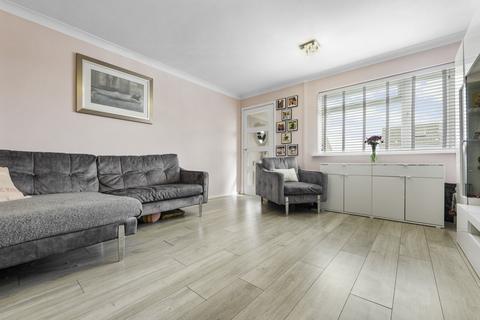 16 Blethin Close, Cardiff, CF5 2RR
