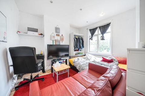 4 bedroom terraced house for sale, St. James Road, Mitcham CR4