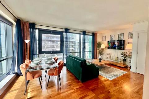 1 bedroom flat to rent, Discovery Dock Apartments East, 3 South Quay Square, London