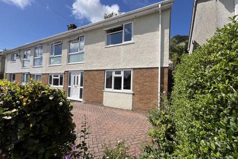 3 bedroom semi-detached house for sale, 35 Geraints Way, Cowbridge, The Vale of Glamorgan CF71 7AY