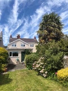 3 bedroom detached house for sale, Church Road, Llansteffan