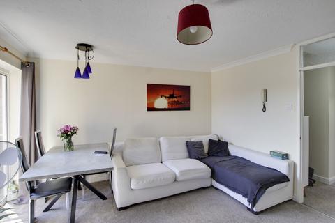 2 bedroom apartment for sale, Paxton Court, St. Neots PE19