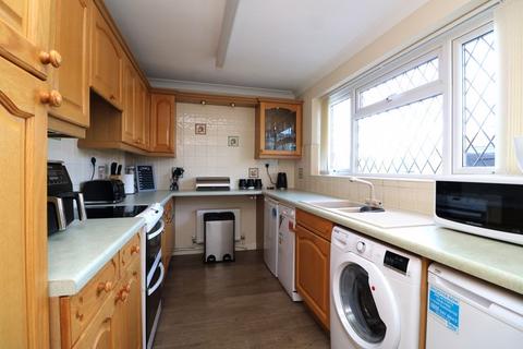 3 bedroom semi-detached house for sale, Malvern Drive, Aldridge