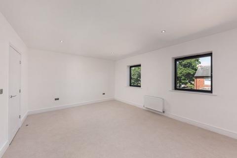 4 bedroom terraced house for sale, 25 Sycamore Square, Gosforth, Newcastle upon Tyne