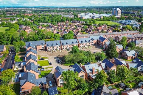 4 bedroom terraced house for sale, 25 Sycamore Square, Gosforth, Newcastle upon Tyne