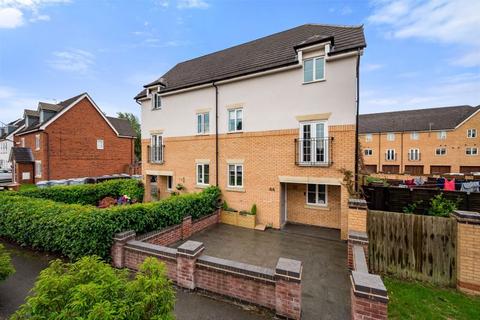 2 bedroom semi-detached house for sale, Horton Way, Stapeley, Nantwich