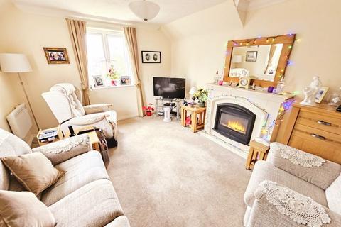 2 bedroom retirement property for sale, Church Road, Sutton Coldfield, B73 5GB