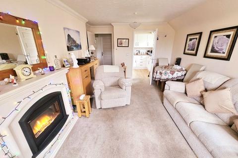 2 bedroom retirement property for sale, Church Road, Sutton Coldfield, B73 5GB