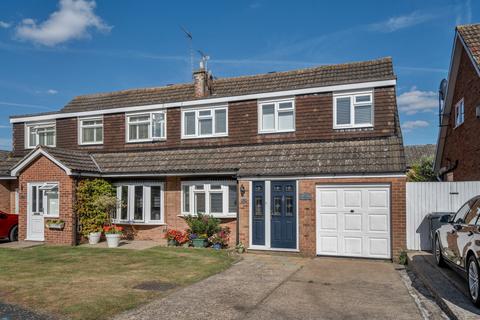 4 bedroom semi-detached house for sale, Barton Road, Sutton At Hone, Dartford, Kent, DA4