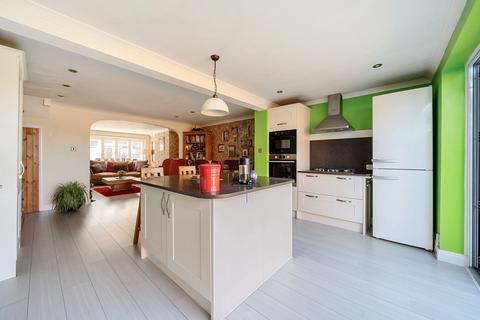 22 Barton Road, Sutton At Hone, Dartford, DA4 9EA