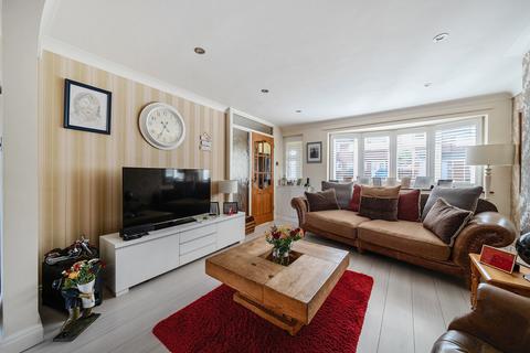 22 Barton Road, Sutton At Hone, Dartford, DA4 9EA