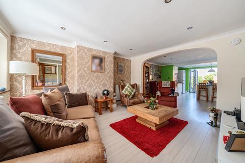 22 Barton Road, Sutton At Hone, Dartford, DA4 9EA