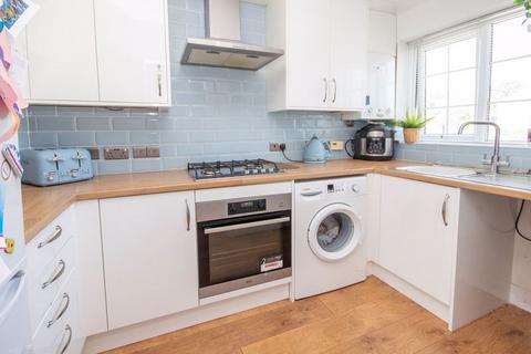 2 bedroom terraced house for sale, Ashurst Bridge