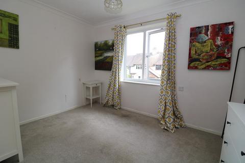 2 bedroom apartment for sale, Canterbury Court, Station Road, Dorking