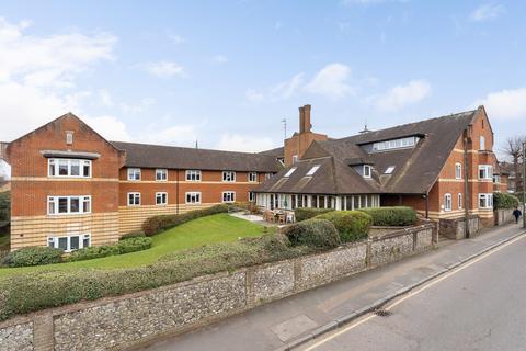 2 bedroom apartment for sale, Canterbury Court, Station Road, Dorking