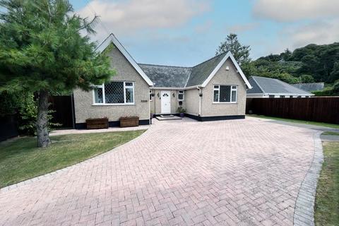 4 bedroom detached bungalow for sale, Whinacres, Conwy