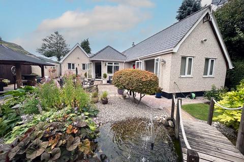 4 bedroom detached bungalow for sale, Whinacres, Conwy