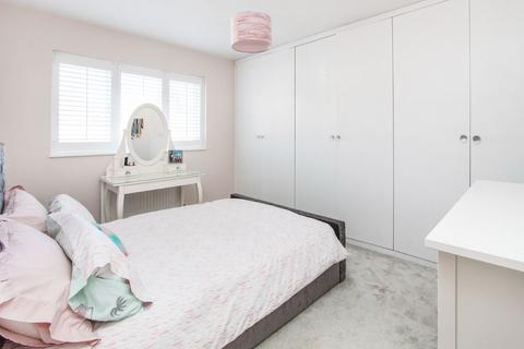 10 Albert Road, Dartford, DA2 7DL