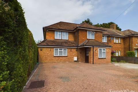 4 bedroom semi-detached house for sale, Norwood Road, High Wycombe