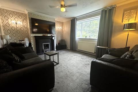 0/2, 82 Glenkirk Drive, Glasgow, G15 6AH