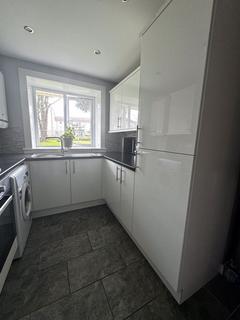 0/2, 82 Glenkirk Drive, Glasgow, G15 6AH