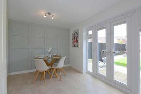 6 Watts Drive, Shifnal, TF11 8FR