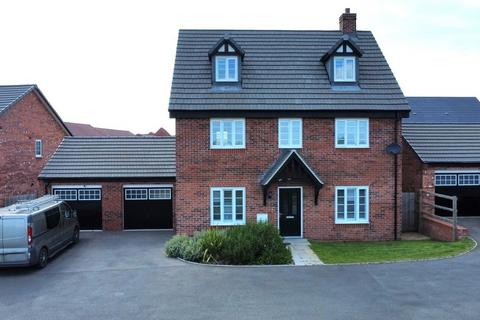 5 bedroom detached house for sale, Heron Crescent, Melton Mowbray