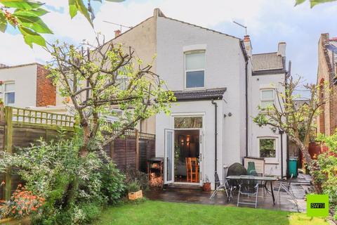 Flat 1, 25 Wilton Road, London, SW19 2HB