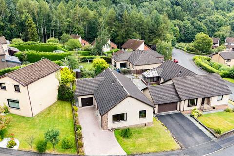 4 bedroom detached bungalow for sale, Floors Place, Kirkcaldy KY2