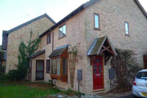 3 bedroom semi-detached house to rent, The Sycamores, Cambridge CB24