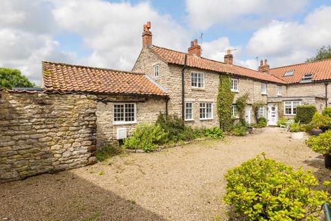 2 bedroom semi-detached house for sale, Mill Lane, Pickering YO18