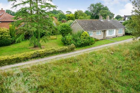 4 bedroom detached bungalow for sale, The Street, Hinderclay, Diss