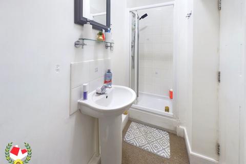 15 The Crescent, Gloucester, GL1 3LF