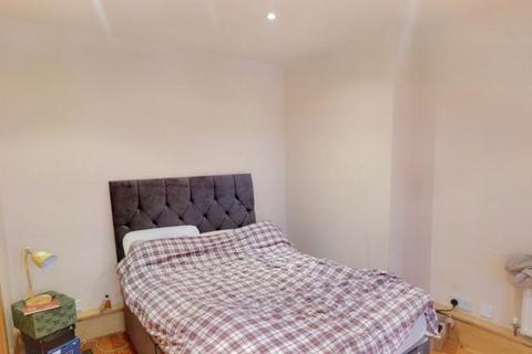 1 bedroom flat for sale, Wellington Street, City Centre