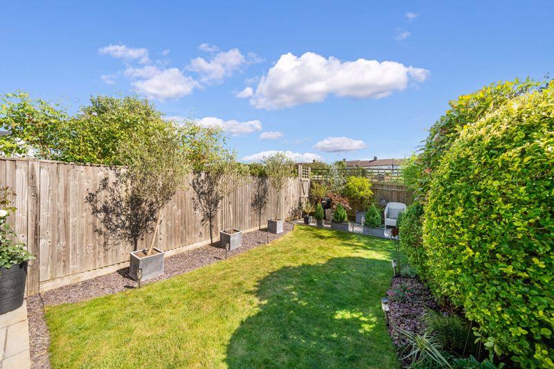 Ivy gate
