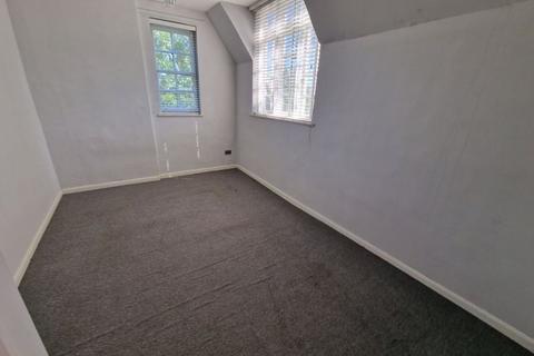 1 bedroom property to rent, The Drive, Countesthorpe