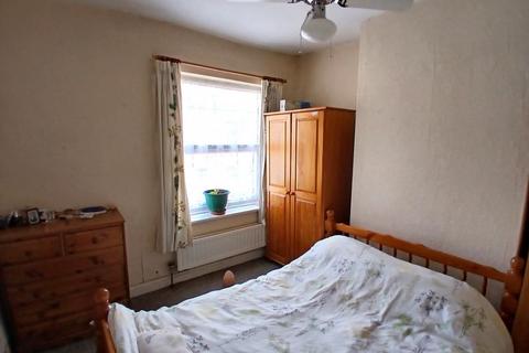 2 bedroom terraced house for sale, Cavendish Road, Aylestone