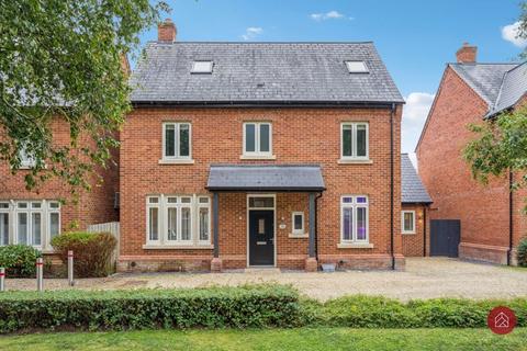 5 bedroom detached house for sale, Hart Walk, Bicester OX25