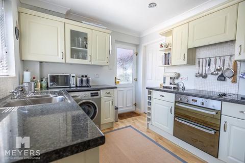 3 bedroom detached house for sale, Landford Gardens, Throop, BH8