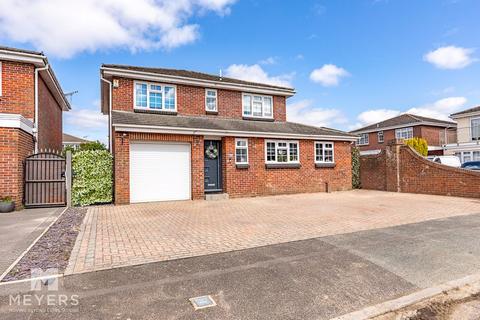 5 bedroom detached house for sale, Sandringham Close, Muscliff, BH9