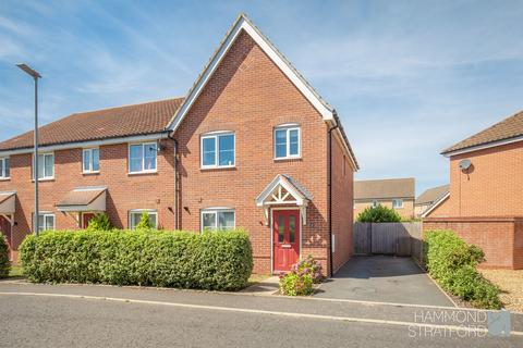 3 bedroom end of terrace house for sale, Speckled Wood Close, Attleborough