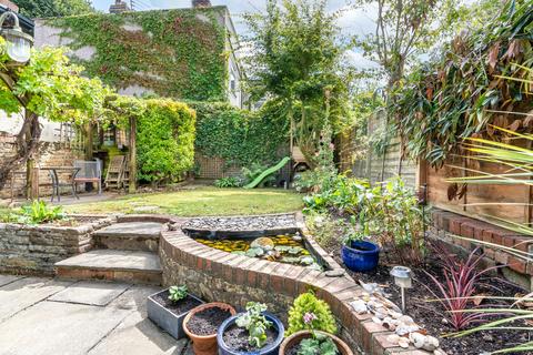 72 Downend Road, Fishponds, Bristol, BS16 5AW