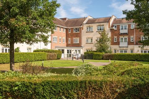 Wey House, Spiro Close, Pulborough, West Sussex