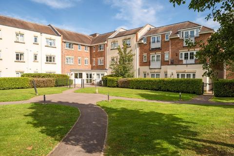 2 bedroom apartment for sale, Wey House, Spiro Close, Pulborough, West Sussex