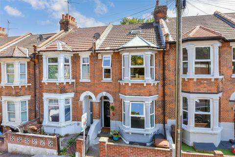 4 bedroom terraced house for sale, Boundary Road, Chatham, Kent