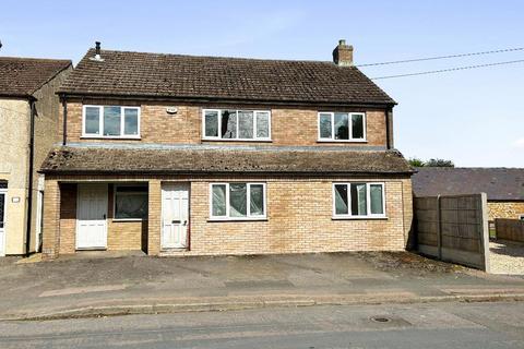 5 bedroom detached house to rent, Rothwell NN14