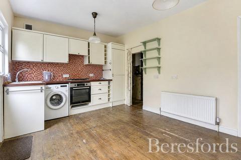 2 bedroom end of terrace house for sale, Chase Road, Brentwood, CM14