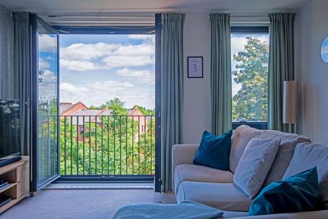 1 bedroom apartment for sale, King Edwards Square, Sutton Coldfield, B73 6AQ