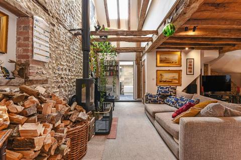 3 bedroom barn for sale, Charlton Street, Steyning, BN44 3LE